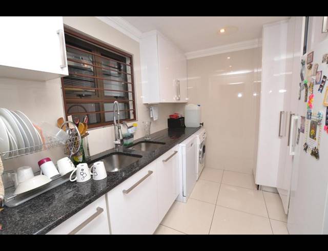 3 BEDROOM HOUSE FOR SALE IN HEUWELOORD